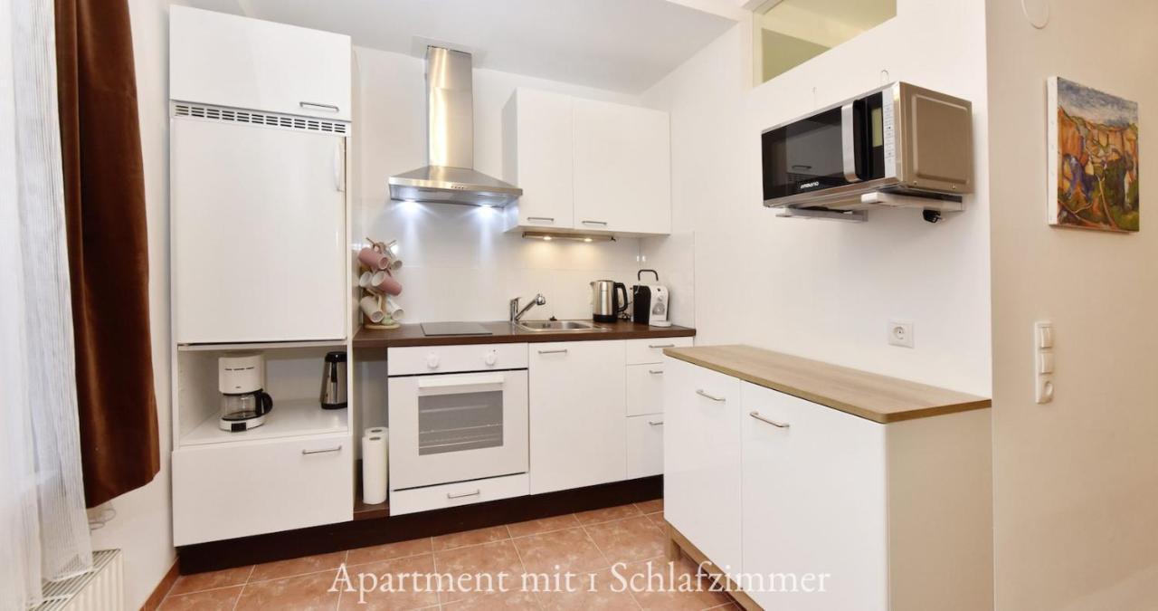 Astoria Apartments Шрунс Екстер'єр фото